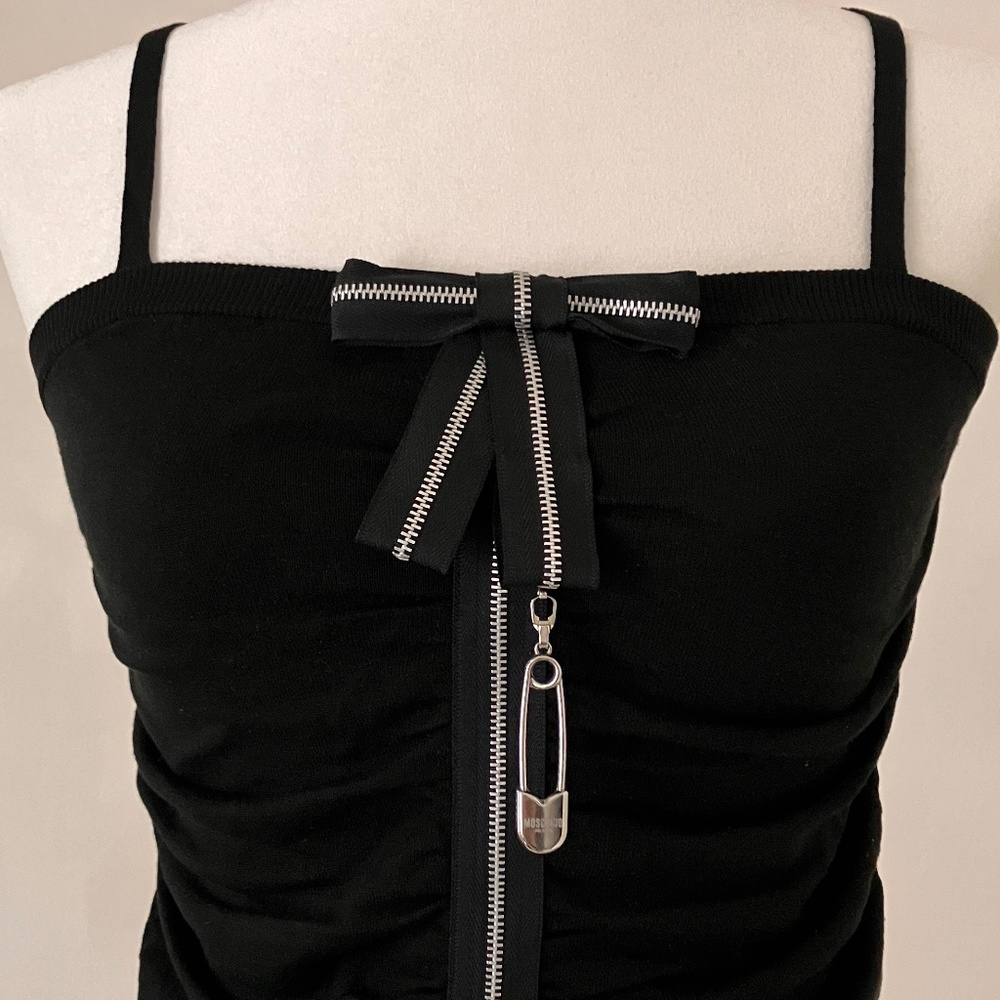 NEW MOSCHINO SILK ZIPPER TOP